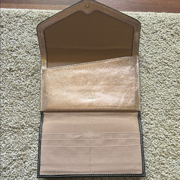 Black Textured Clutch - Picture 3 of 3